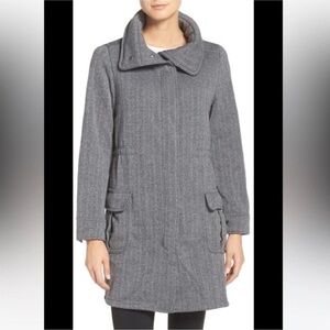 Patagonia better sweater Women’s Gray size medium Coat